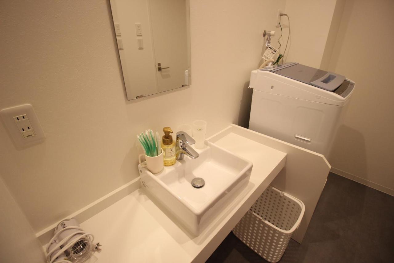 Namba West Saika Apartment Osaka Exterior photo